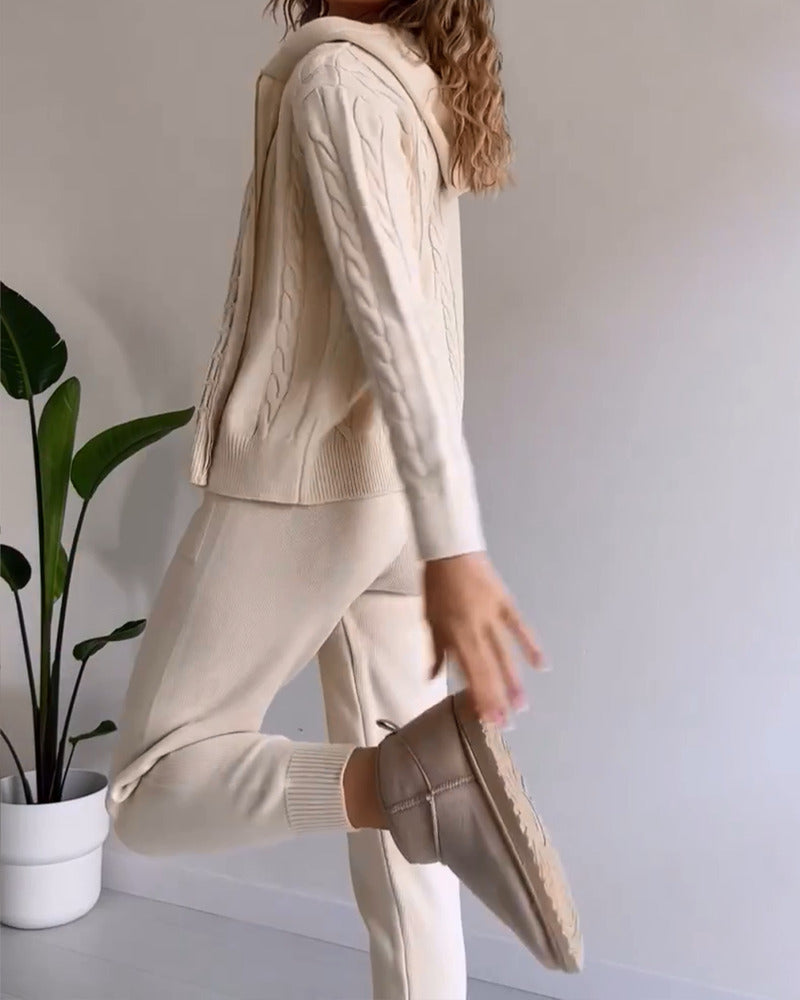 Relaxed two-piece outfit