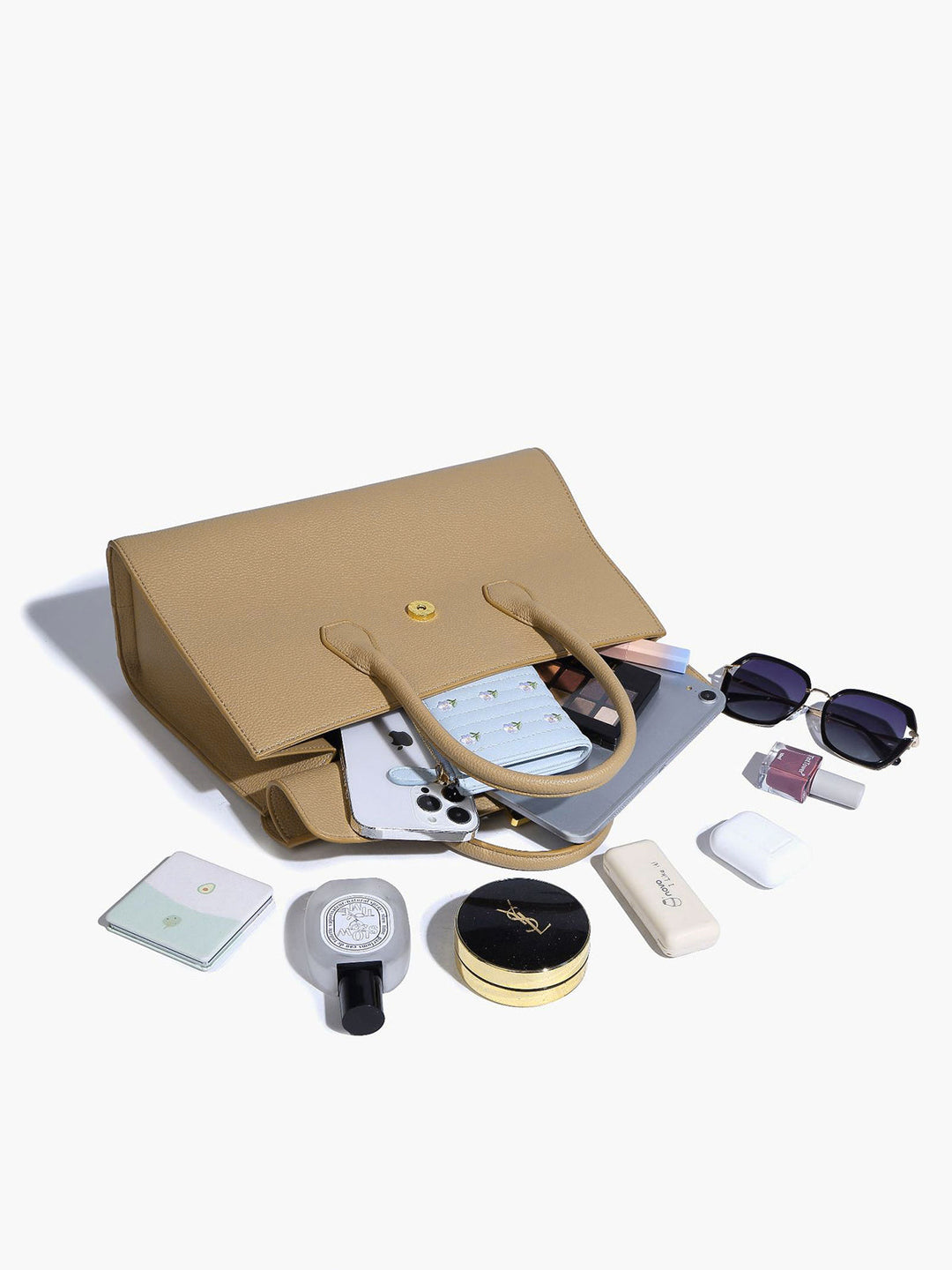 Metropolitan Tote Bag – Stylish Durable Polyurethane Design, One Size, 13.4 Length, Everyday Essential Bag 4