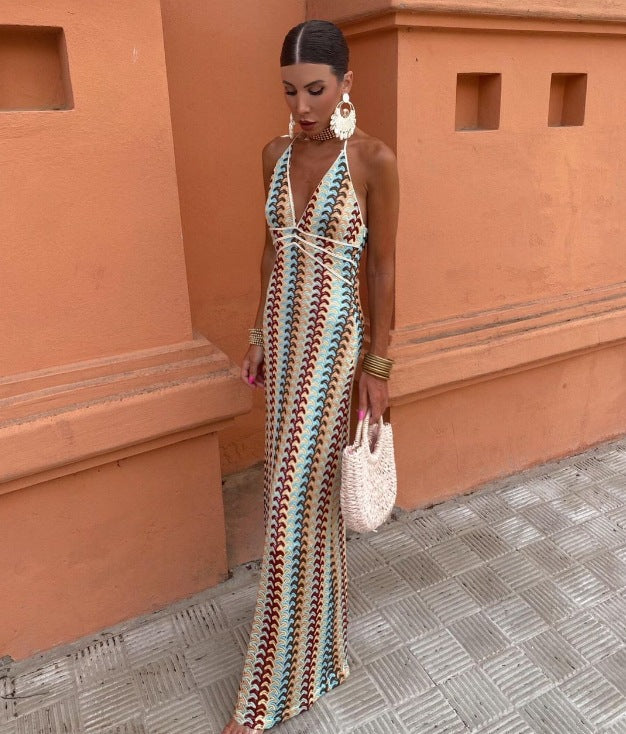 Rückenfreies Häkel-Maxikleid