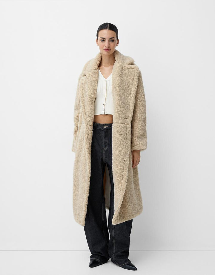 Oversized Women's Teddy Coat – Long Winter Jacket with Double-Breasted Design 2