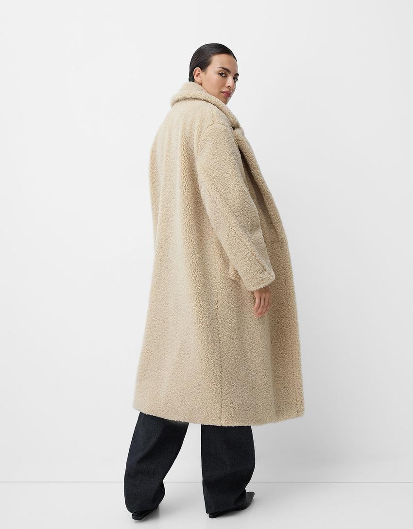 Oversized Women's Teddy Coat – Long Winter Jacket with Double-Breasted Design 3