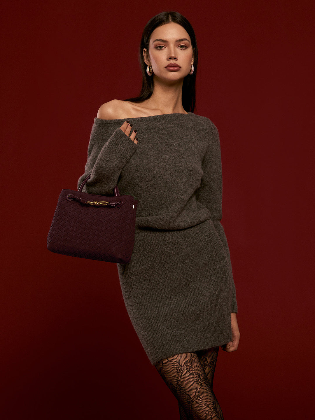 Suede Woven Tote Bag – Spacious 11.4-Inch Handbag for Everyday Style and Versatile Use 2