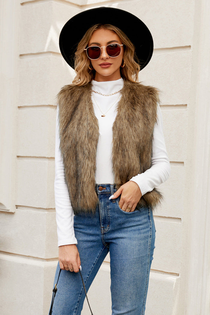 Black Long Gilet for Women – Stylish Winter Vest with Layered Design for Warmth and Comfort 1