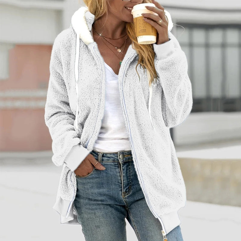 Cozy Hooded Teddy Coat for Women – Warm Winter Outerwear with Relaxed Fit and Soft Fabric 3