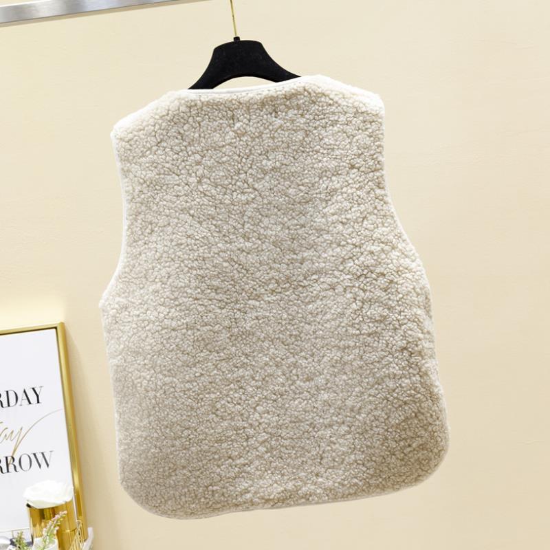 Cozy Women's Teddy Vest - Soft Short Layer for Fall and Winter, Stylish and Versatile for Modern Outfits 1