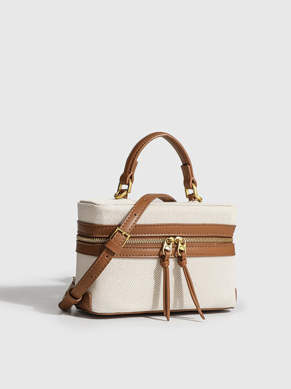 Dual-Tone Crossbody Bag for Women – Compact Zip Closure, Stylish Design, Durable Material 1
