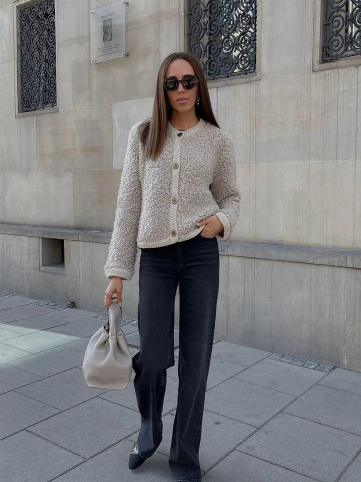 Elegant Women's Teddy Coat – Stylish Winter Coat for All Seasons, Comfortable Fit, Available in Multiple Sizes and Colors 2