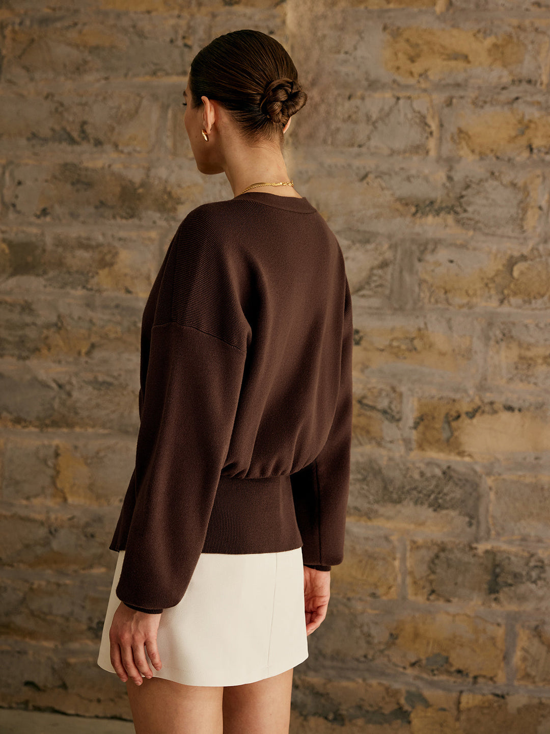 Stylish Knit Cardigan Sweater with Golden Buttons – Regular Fit, Medium Stretch, Perfect for Layering 4