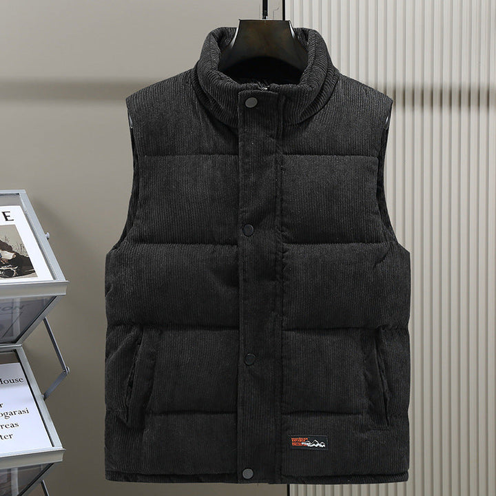 Stylish Men's Vest for Winter - Warm Sleeveless Jacket with Excellent Insulation, Lightweight, Versatile for Outdoor Activities 3