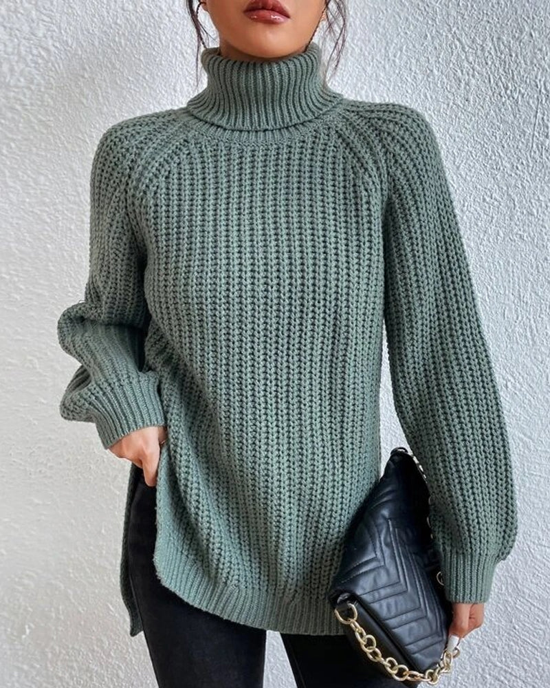 Women's Oversized Turtleneck Jumper in Cozy Knit – Relaxed Fit for Winter Warmth and Style 9