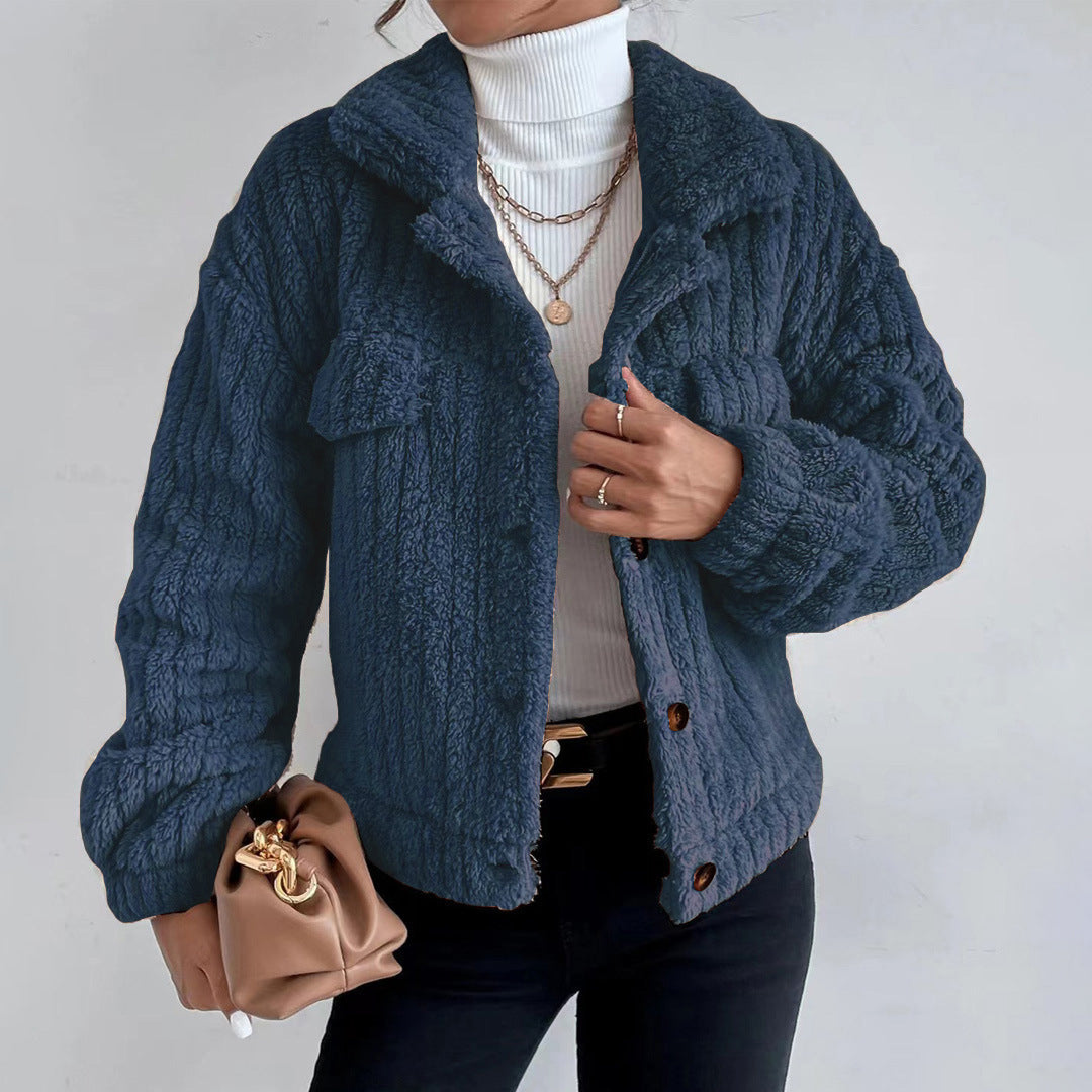 Women's Teddy Coat - Cozy Short Winter Coat with Long Sleeves and Chest Pockets - Stylish Faux Fur Jacket 4